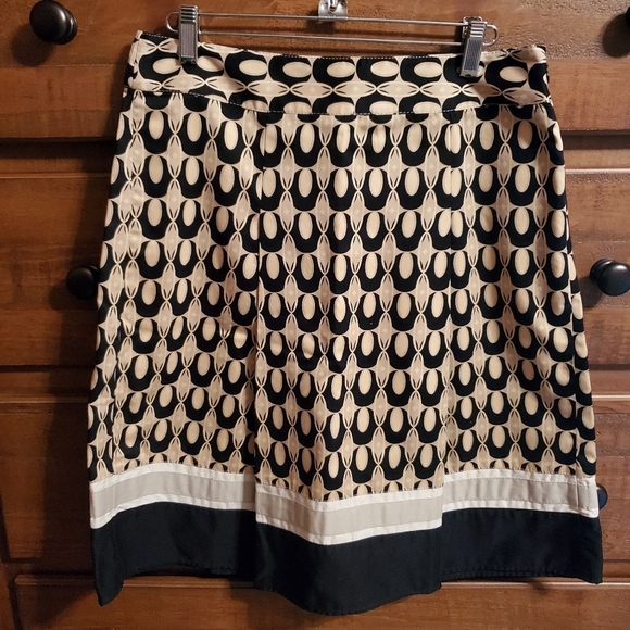 Ann Taylor Women's Skirt Midi Size 4 Black Tan Oval Print A-Line Unlined - Picture 1 of 5